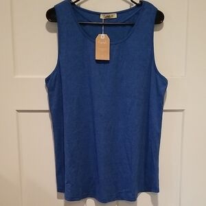Blue Tank Top With Unique Back Cutouts Size XLarge NWT
